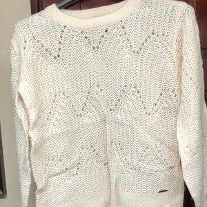 BRAND NEW ABERCROMBIE AND FITCH WOMENS SWEATER